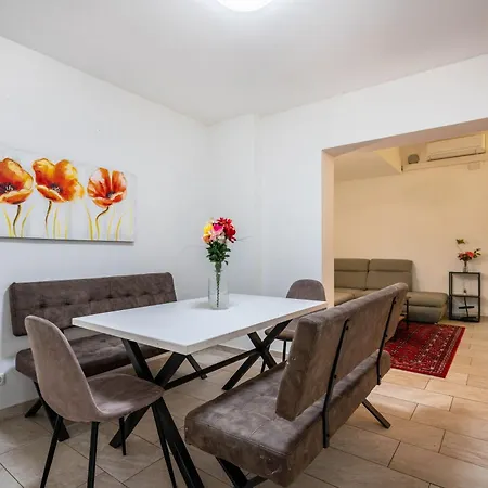 Aparthotel Aldars Urban Loft No.8